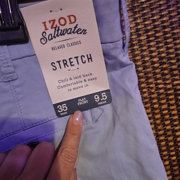 Izod Blue Flat Front Shorts Casual Style Size 35 Waist - Picture 3 of 3